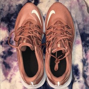 Brand new NIKE pink shoes